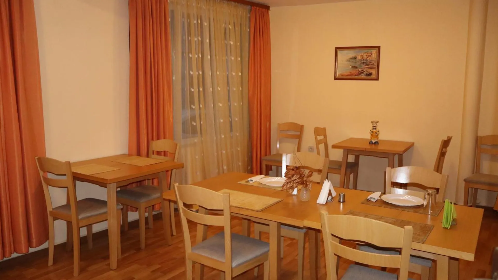 Hotel Palitra Varna